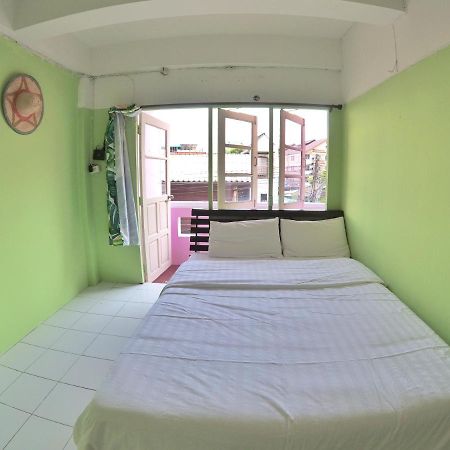 Better House 佰特客栈 Aparthotel Chiang Mai Exterior foto