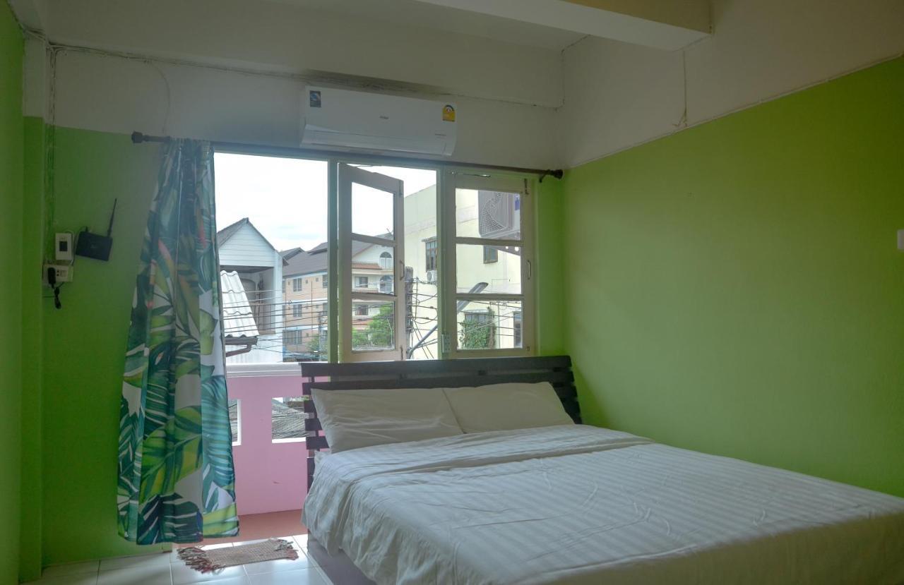 Better House 佰特客栈 Aparthotel Chiang Mai Exterior foto