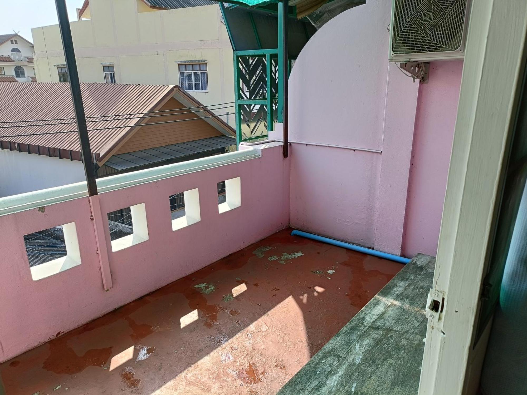 Better House 佰特客栈 Aparthotel Chiang Mai Exterior foto